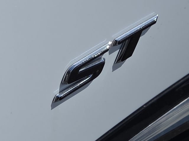 New 2026 Buick Envision Sport Touring AWD/4WD image 8