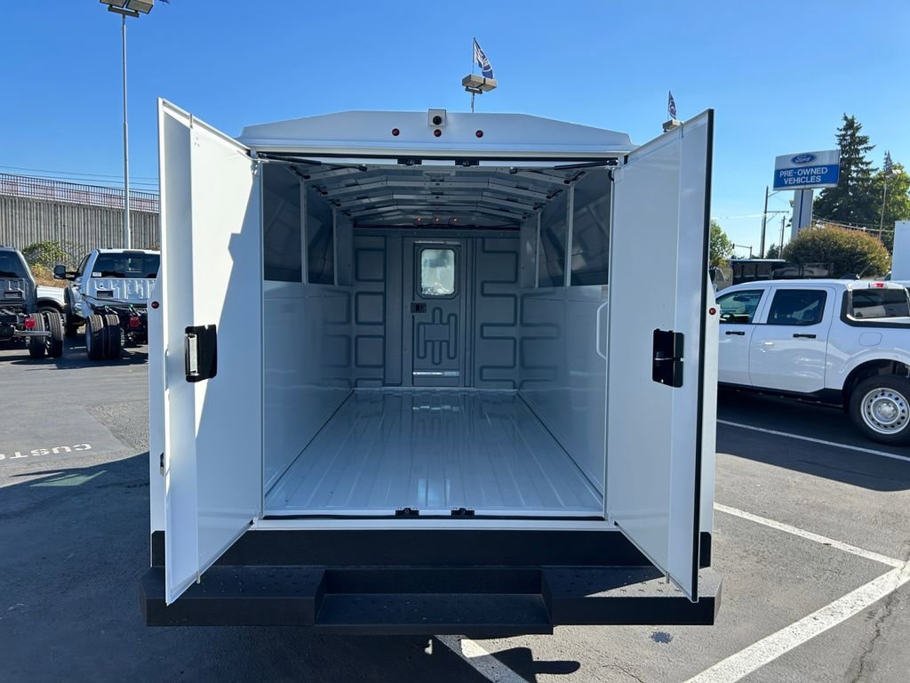 New 2026 Ford E-350 and Econoline 350 Super Duty w/ Power Equipment Group image 12