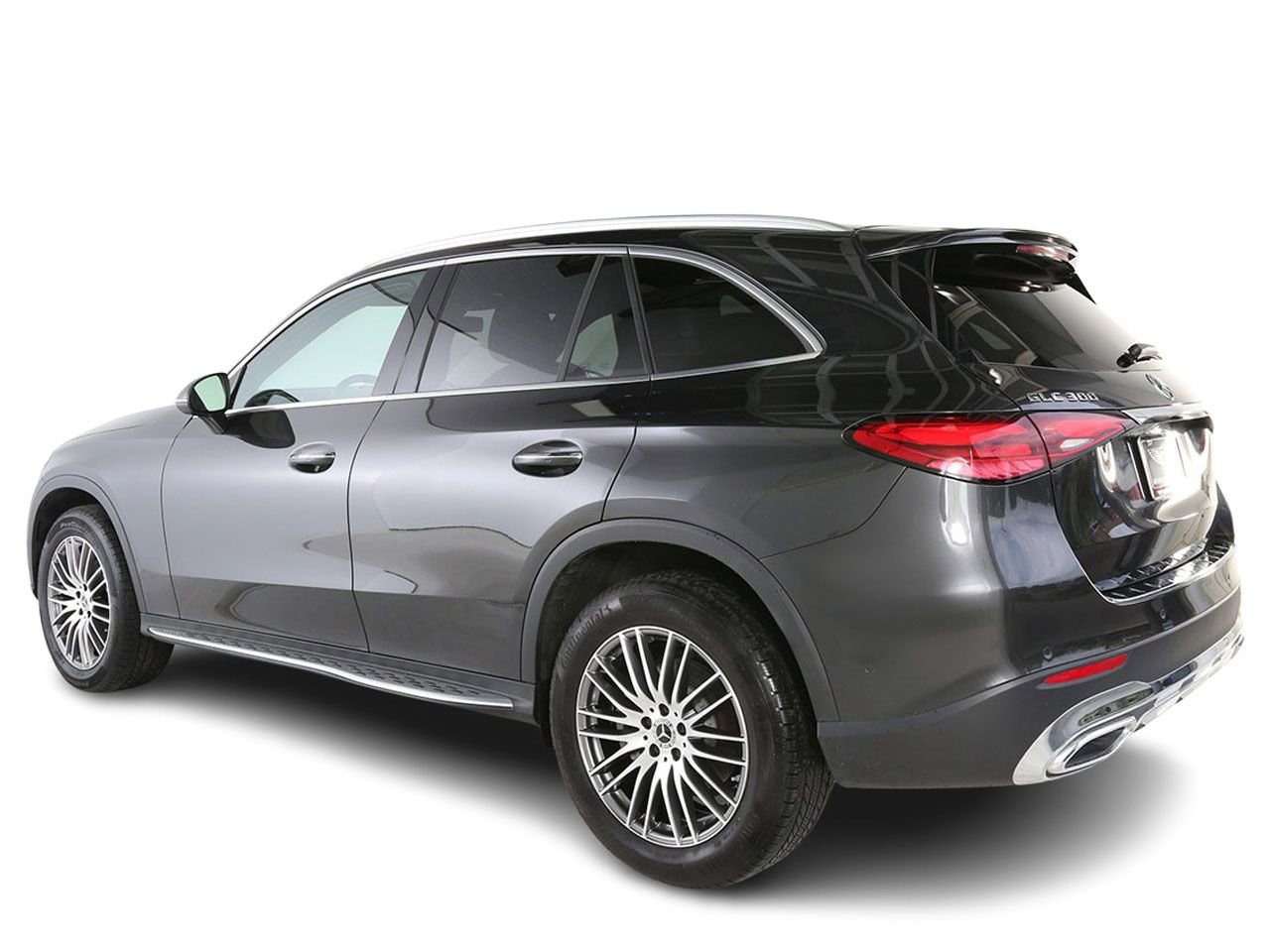 Used 2025 Mercedes-Benz GLC 300 4MATIC image 6