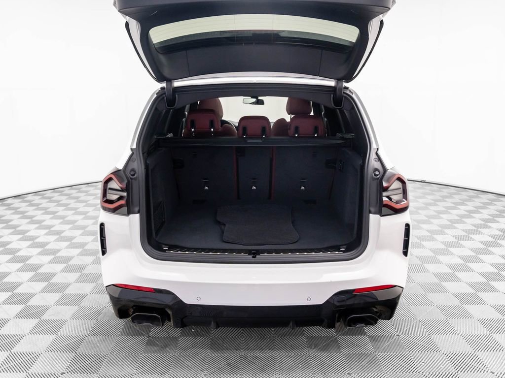 Used 2024 BMW X3 M40i image 32