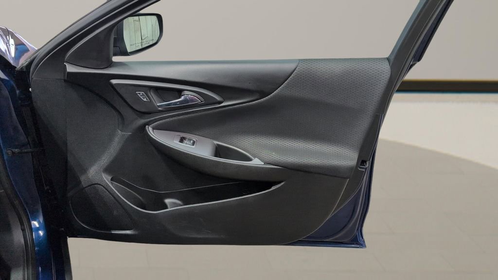 Used 2019 Chevrolet Malibu LS FWD image 20