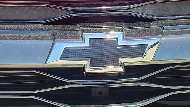 Used 2023 Chevrolet Blazer RS w/ LPO, Cargo Package FWD image 31