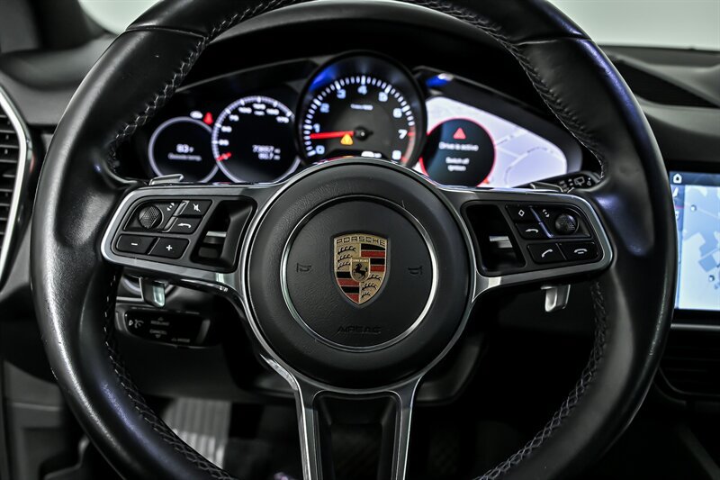 Used 2020 Porsche Cayenne AWD/4WD image 24
