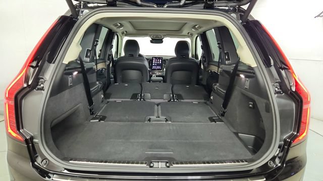 New 2026 Volvo XC90 T8 Plus w/ Protection Package AWD/4WD image 43