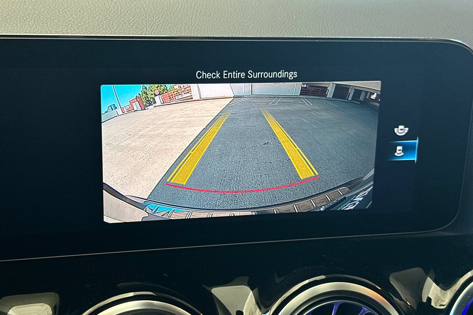 Certified 2023 Mercedes-Benz GLA 250 w/ Premium Package image 24