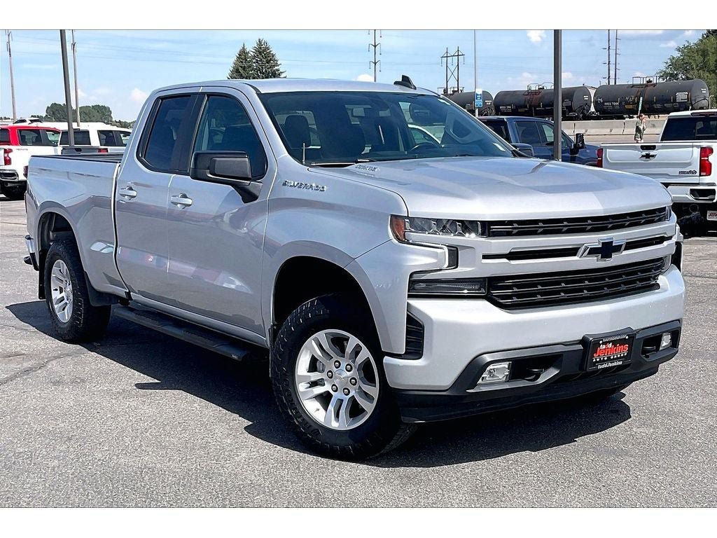 Used 2022 Chevrolet Silverado 1500 RST AWD/4WD image 2