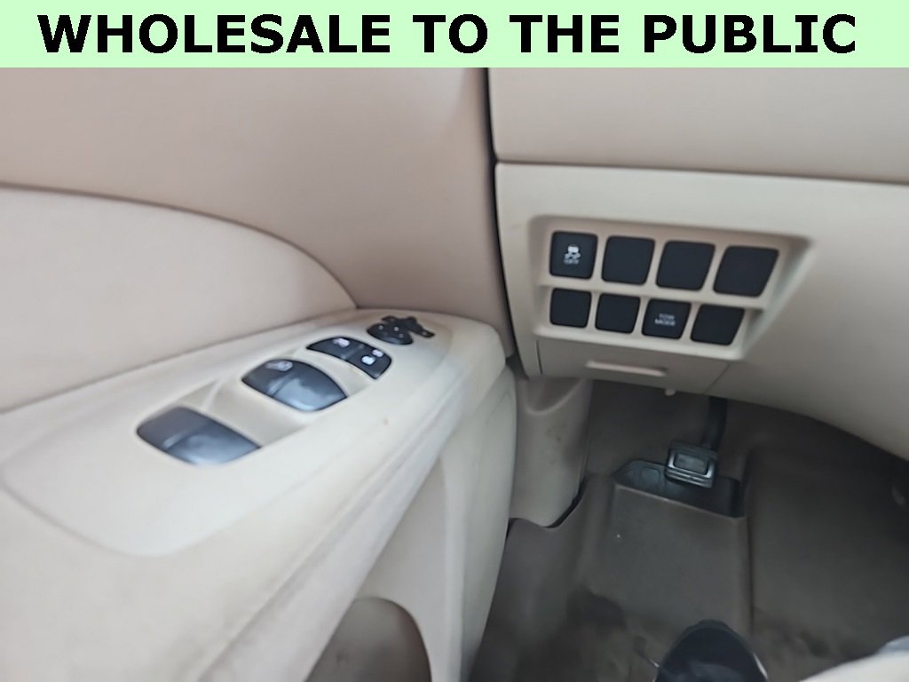 Used 2015 Nissan Pathfinder S image 21