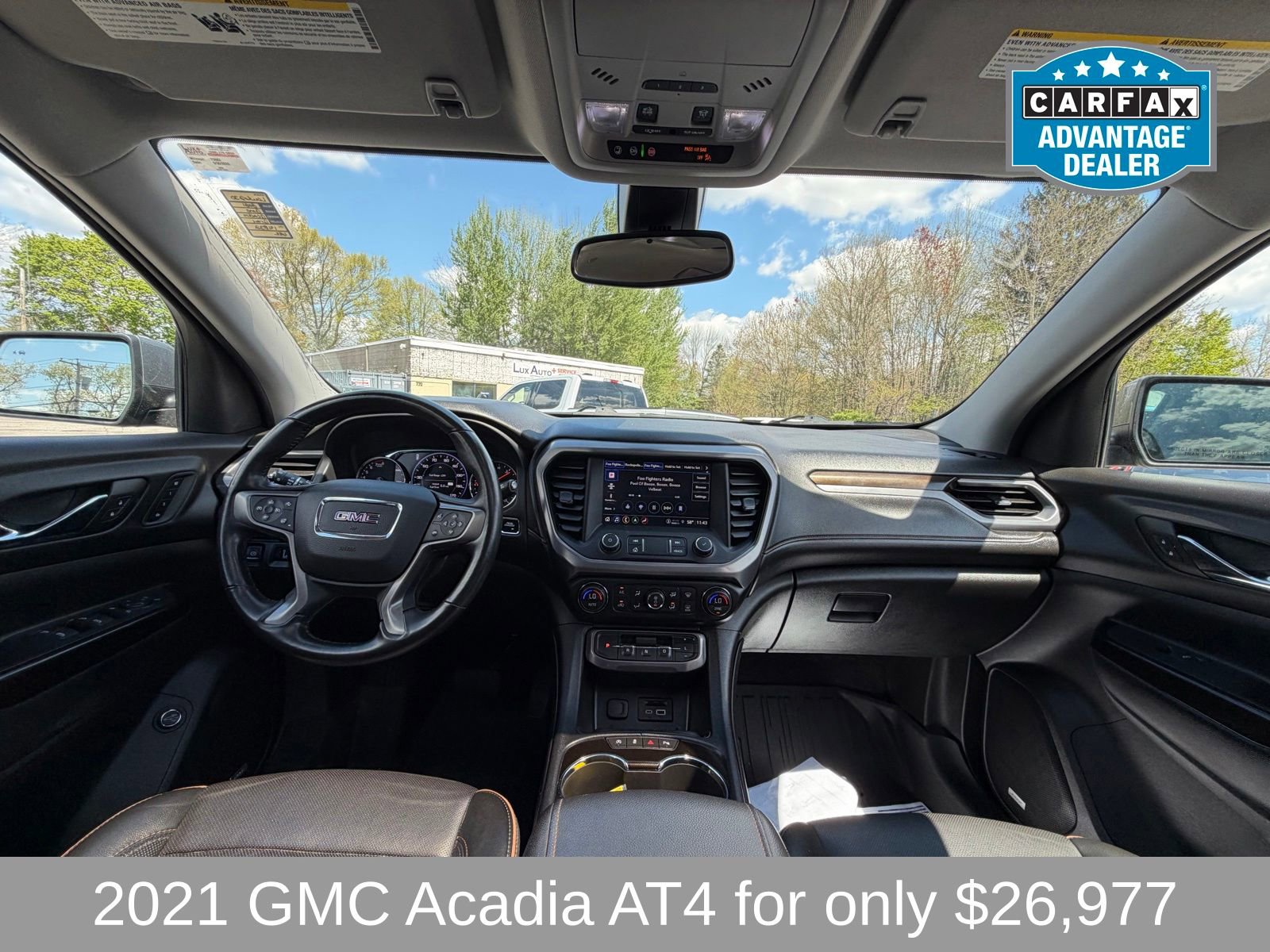 Used 2021 GMC Acadia AT4 w/ Technology Package AWD/4WD image 12