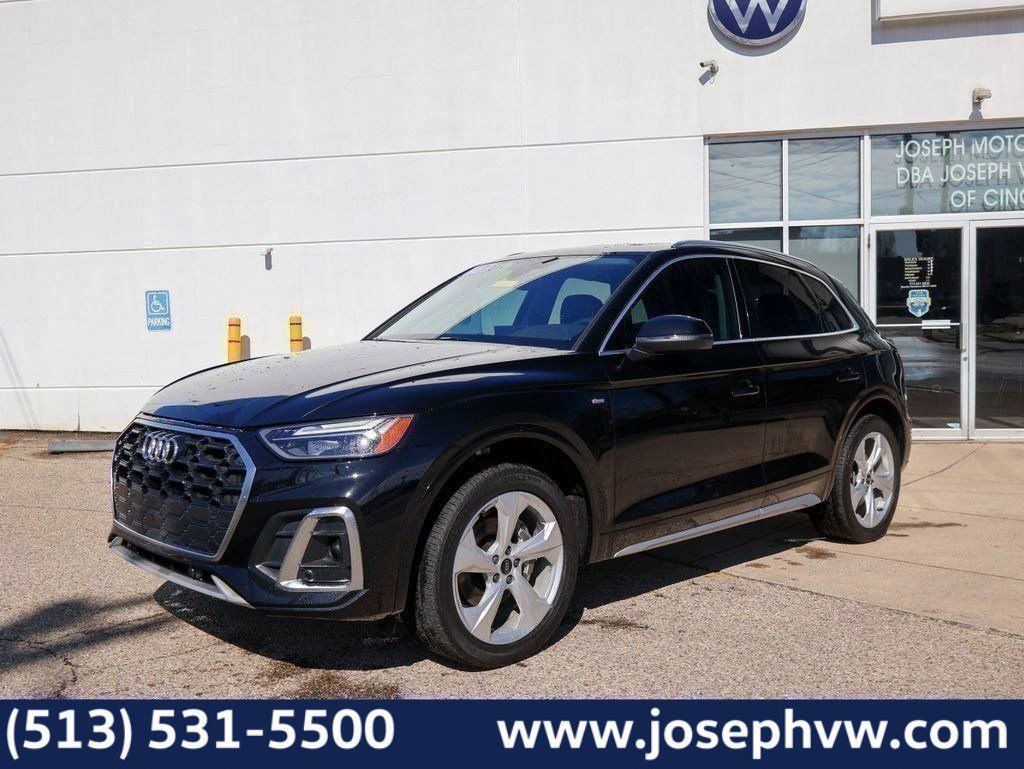 Used 2023 Audi Q5 2.0T Premium Plus w/ Premium Plus Package image 1
