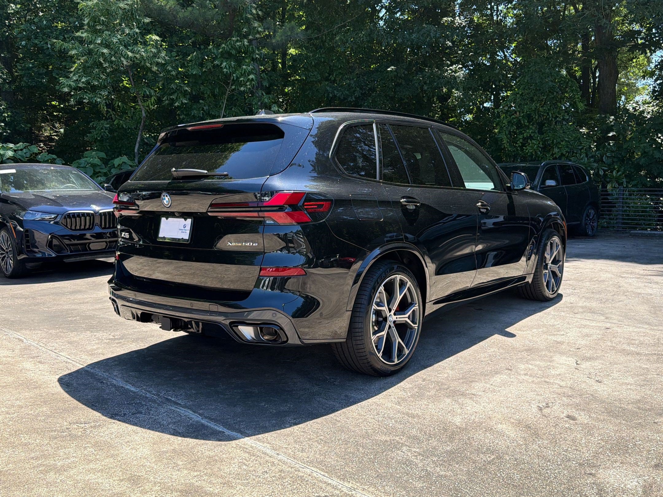 New 2026 BMW X5 xDrive50e w/ M Sport Package AWD/4WD image 7