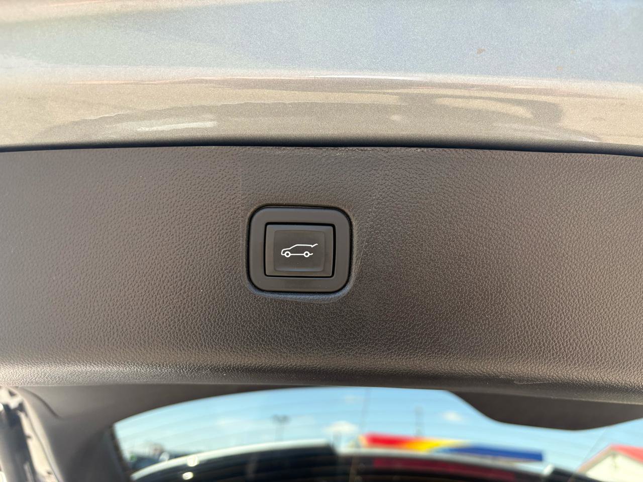 Used 2024 Chevrolet Blazer LT w/ Convenience Package FWD image 55