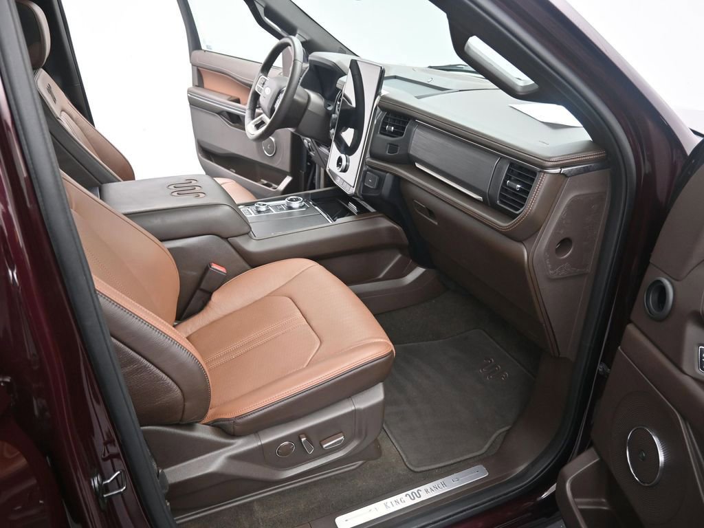 Used 2024 Ford Expedition Max King Ranch AWD/4WD image 39