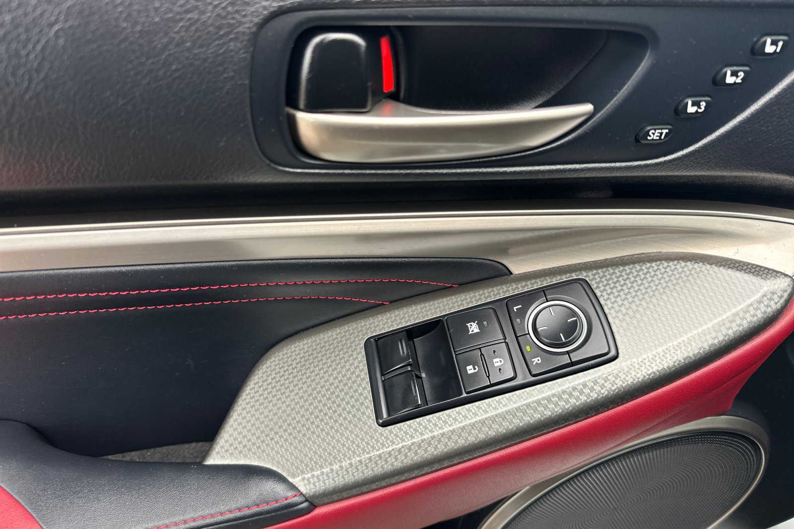 Used 2016 Lexus RC 350 RWD image 8