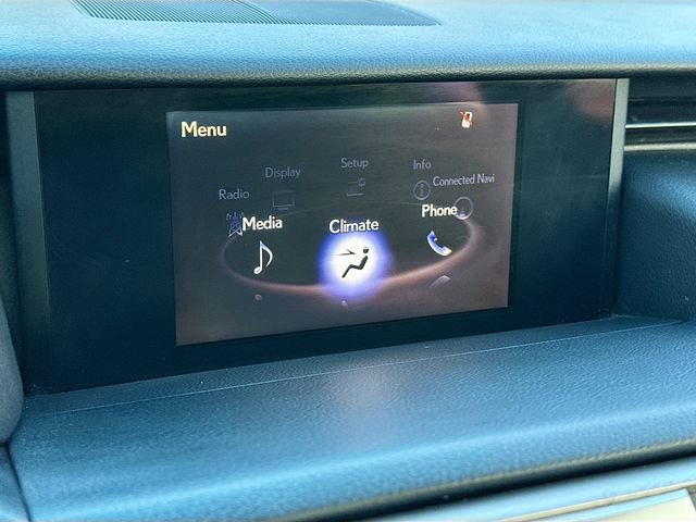 Used 2017 Lexus IS 200t image 14