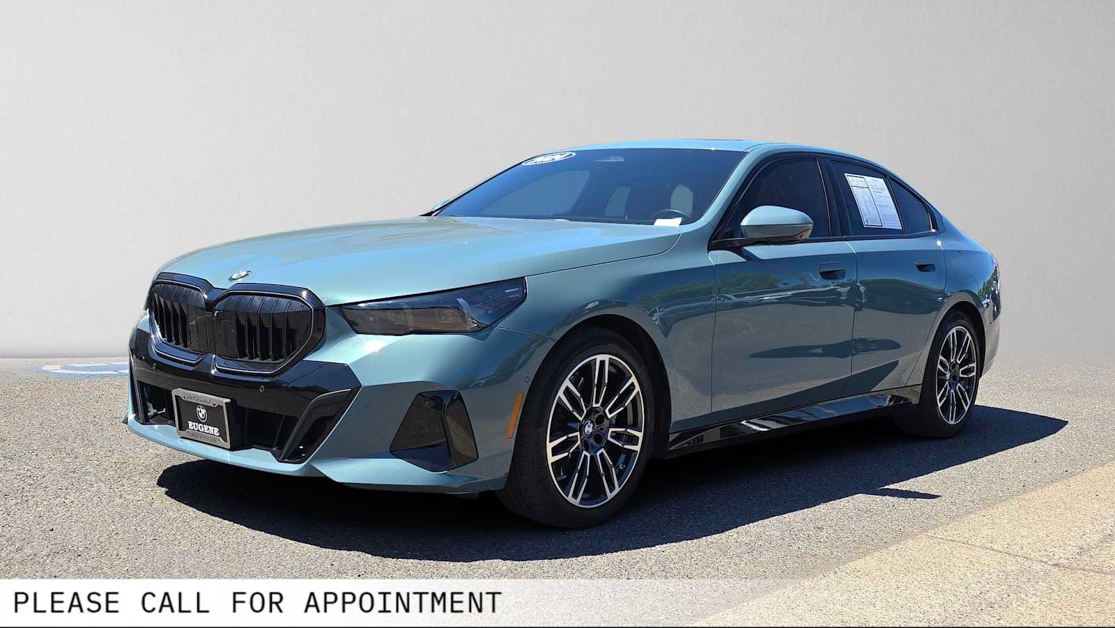 Used 2024 BMW 530i xDrive w/ M Sport Package AWD/4WD image 7