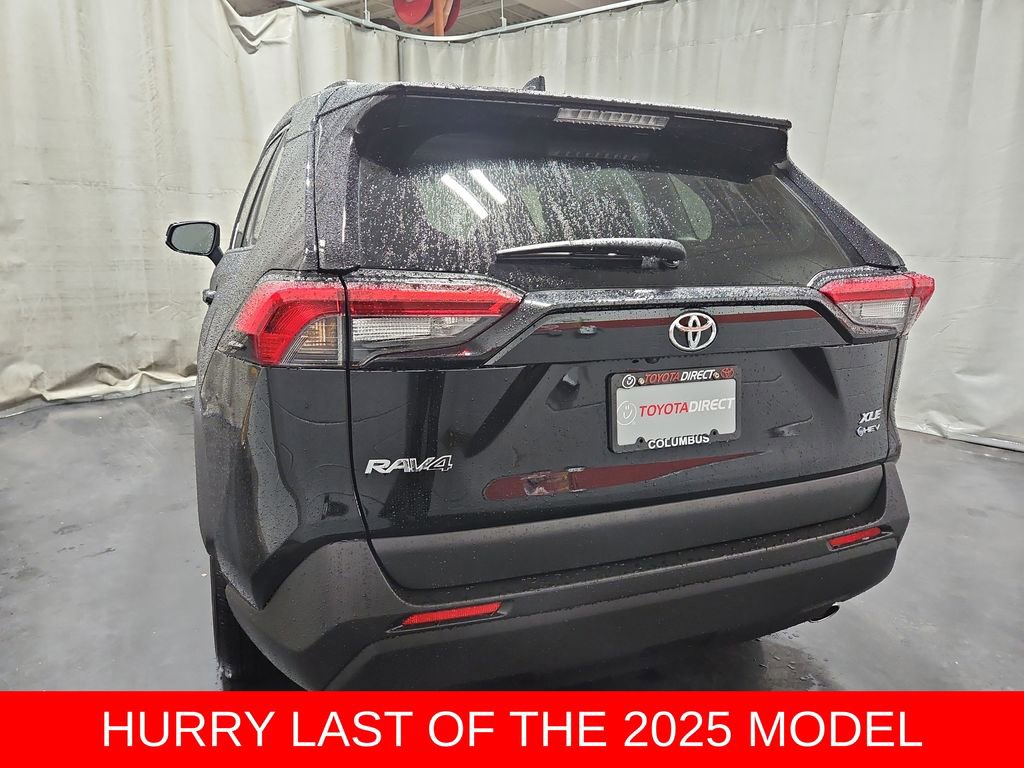 New 2025 Toyota RAV4 XLE image 5