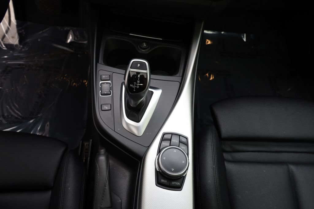 Used 2016 BMW M235i Coupe RWD image 22