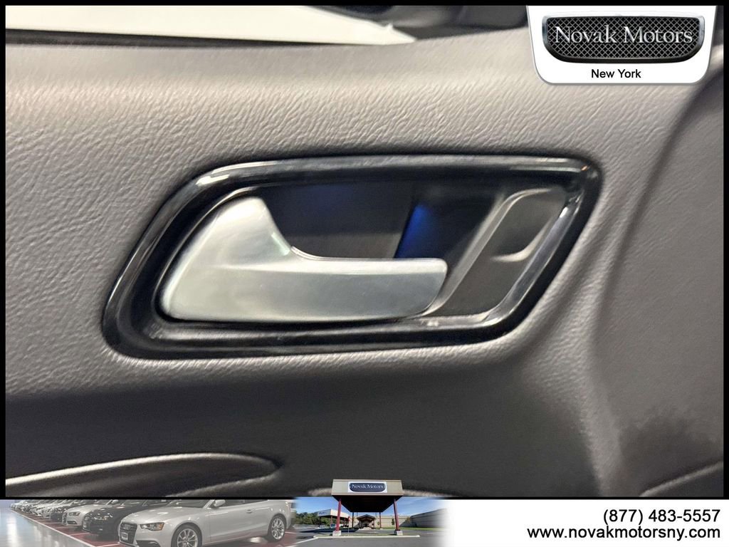 Used 2022 Dodge Durango SXT w/ Anodized Platinum Package image 15