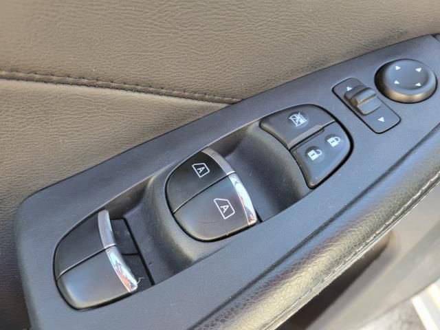 Used 2017 Nissan Maxima 3.5 SL FWD image 15