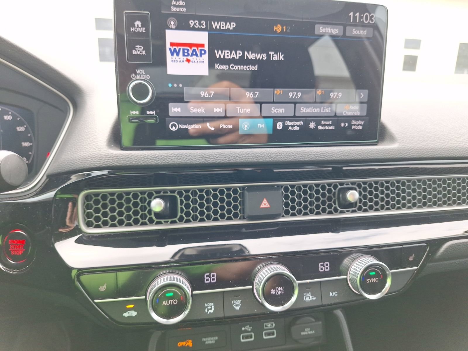 Used 2024 Honda Civic Touring image 28