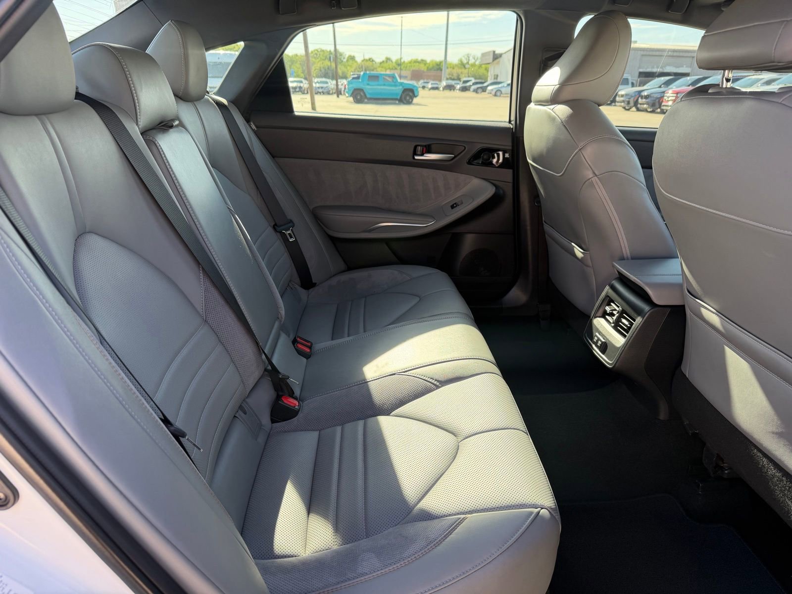 Used 2019 Toyota Avalon XSE FWD image 23