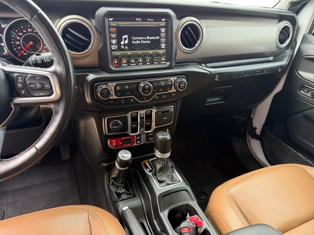 Used 2021 Jeep Wrangler Unlimited Rubicon AWD/4WD image 12