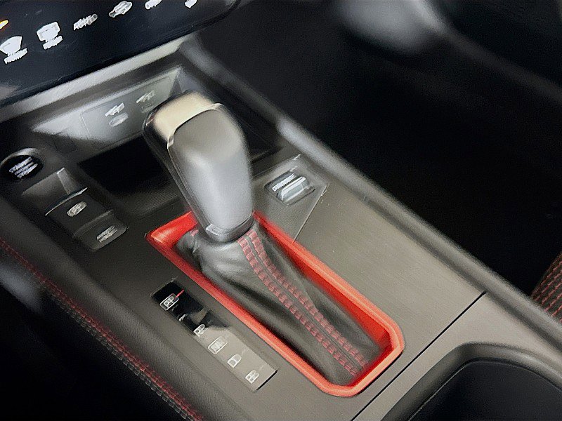 New 2026 Nissan Kicks SR w/ Cold Weather Package image 17