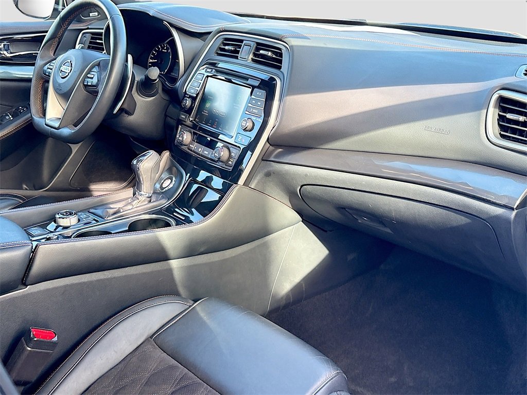Used 2023 Nissan Maxima SR w/ Sport Mat Group image 30