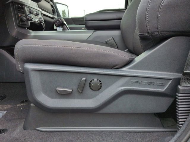 New 2025 Ford F150 XLT w/ Equipment Group 302A MID AWD/4WD image 24