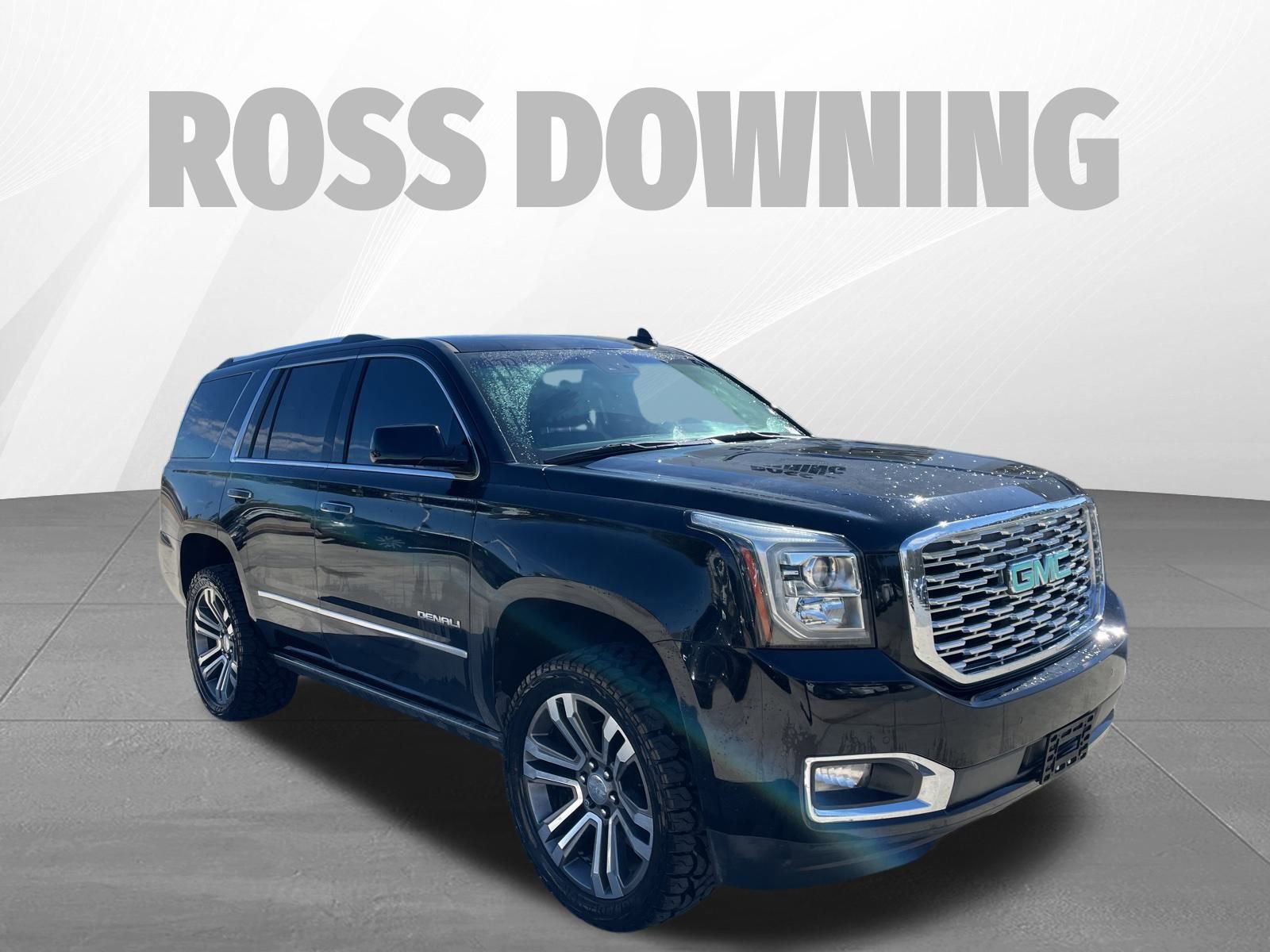 Used 2019 GMC Yukon Denali w/ Denali Ultimate Package image 3