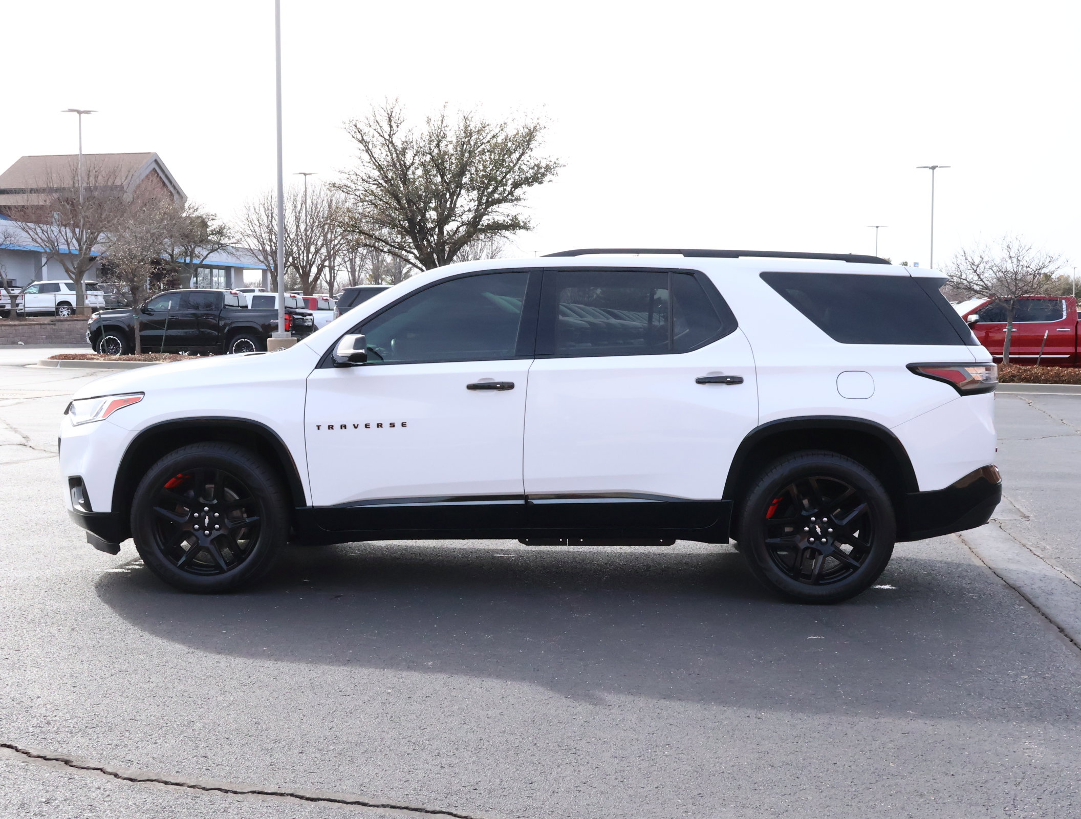 Used 2020 Chevrolet Traverse Premier w/ Redline Edition image 36