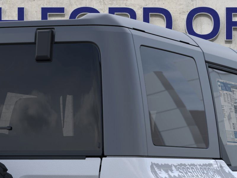 New 2025 Ford Bronco Outer Banks w/ Sasquatch Package image 28