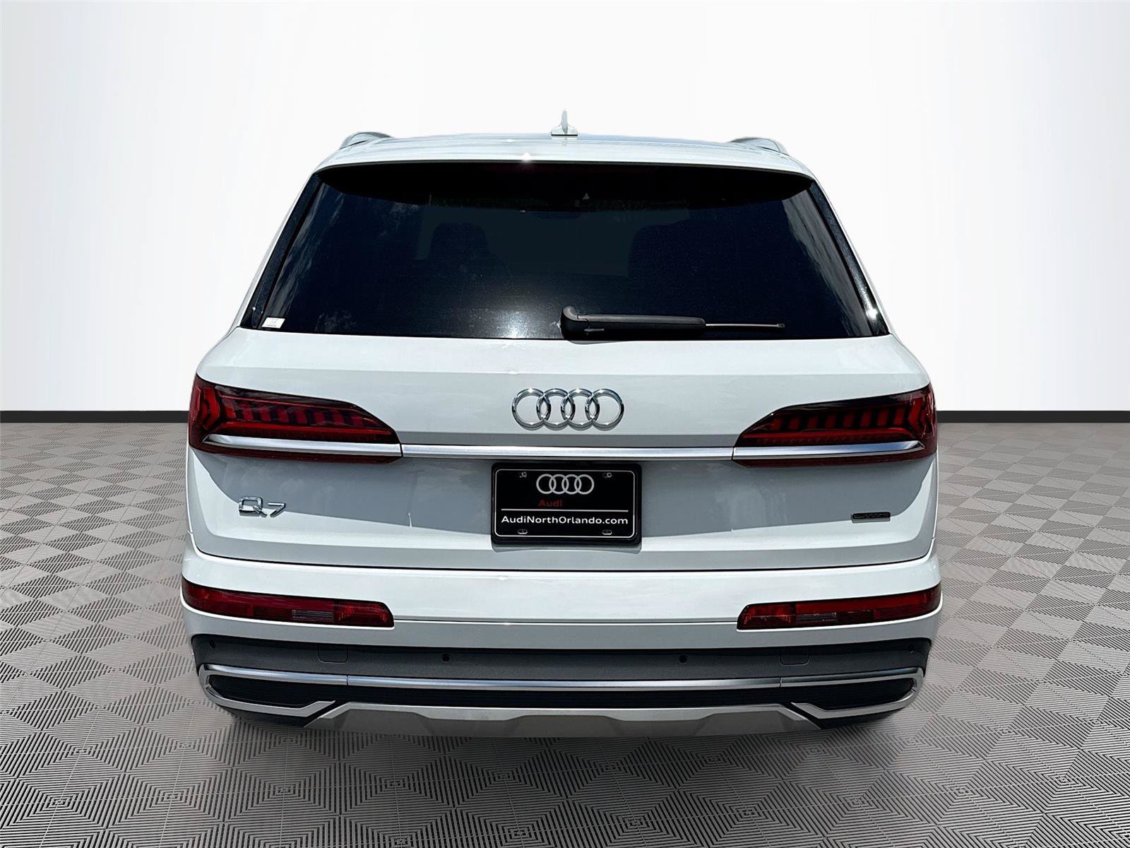 Certified 2022 Audi Q7 3.0T Premium AWD/4WD image 6