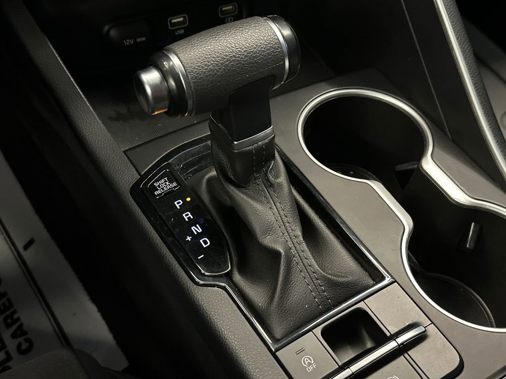 Used 2021 Kia K5 LX FWD image 16