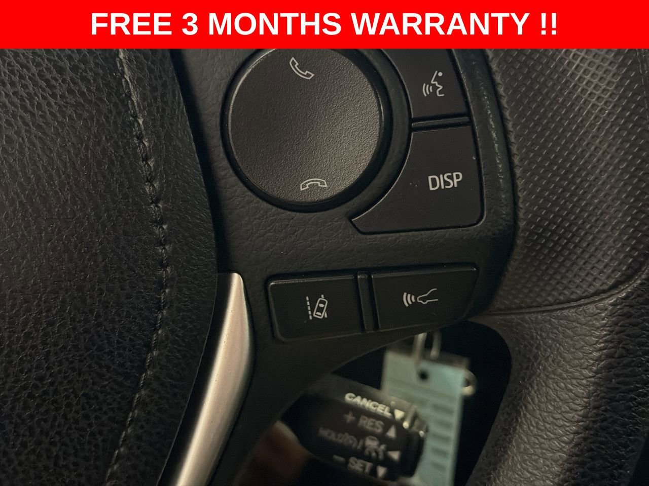 Used 2017 Toyota Corolla LE image 39