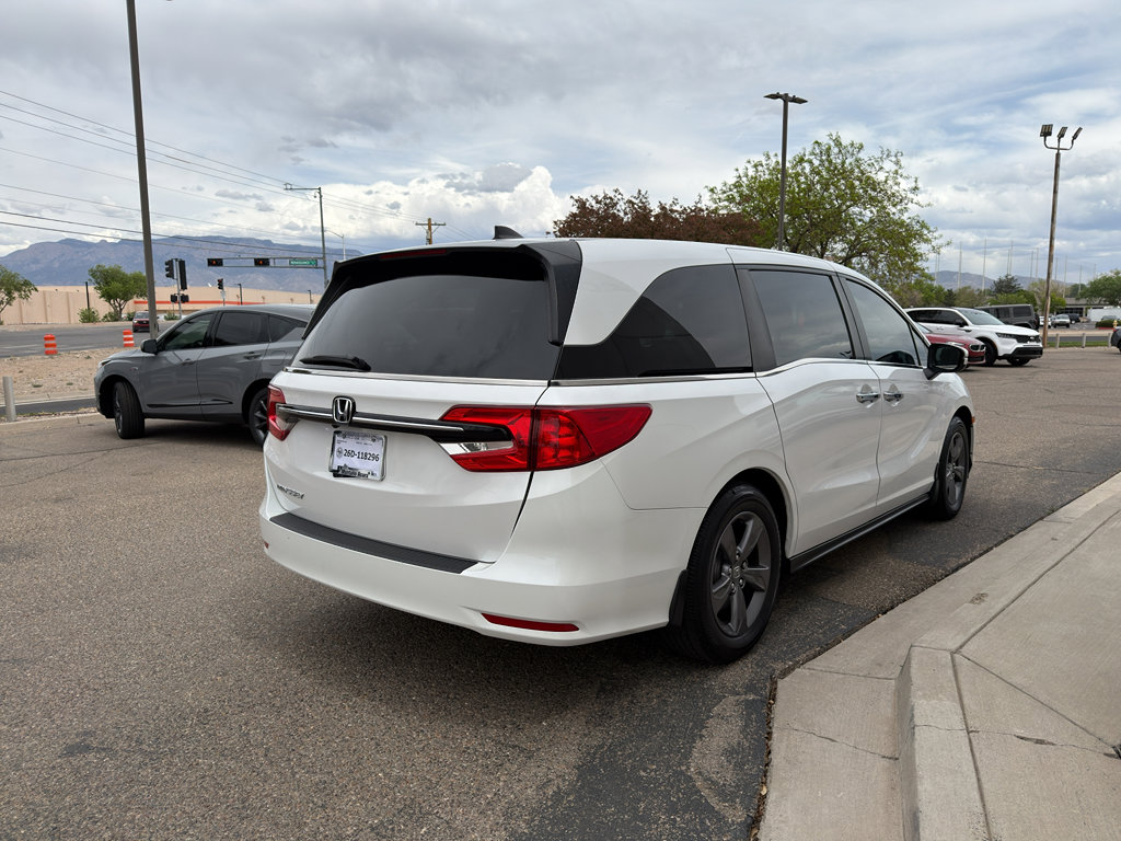 Used 2024 Honda Odyssey EX image 5