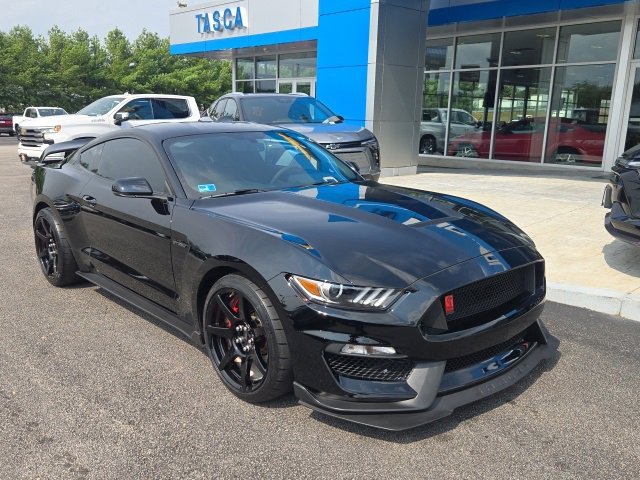 Used 2016 Ford Mustang Shelby GT350R w/ GT350R Equipment Group 920A