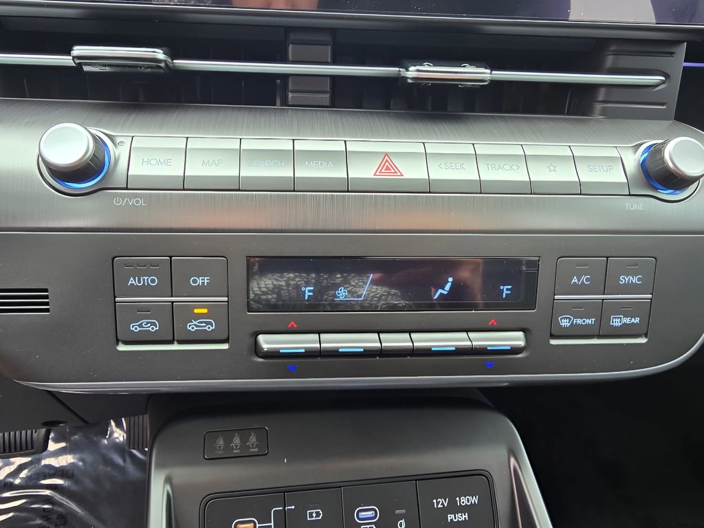 New 2026 Hyundai Kona SEL Premium image 22