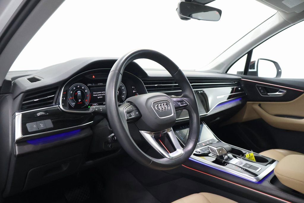 Used 2022 Audi Q7 2.0T Premium Plus w/ Premium Plus Package AWD/4WD image 15