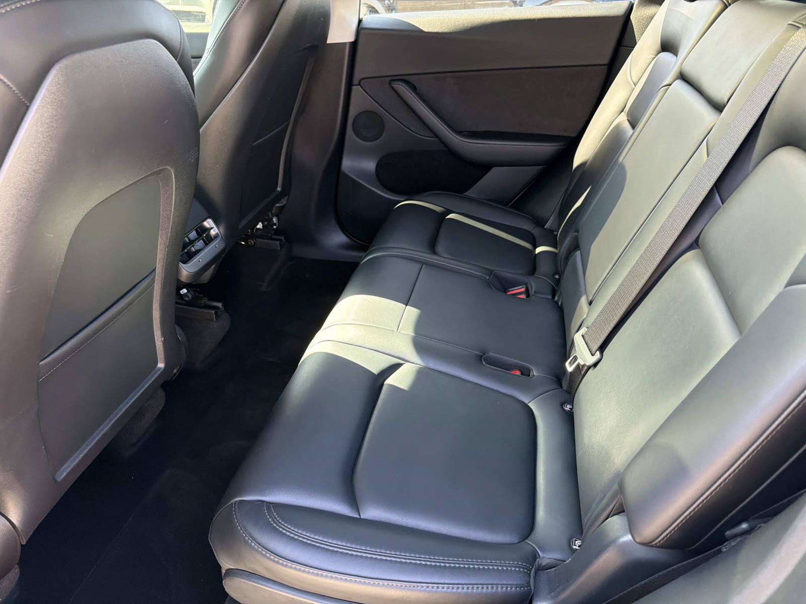 Used 2023 Tesla Model Y Long Range AWD/4WD image 11