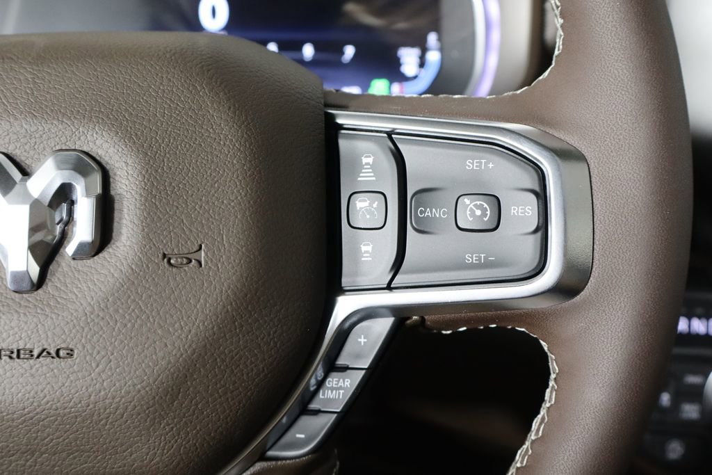 New 2026 RAM 1500 Laramie AWD/4WD image 10
