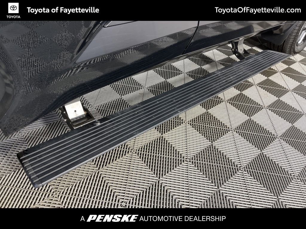 Certified 2024 Toyota Sequoia Platinum image 15