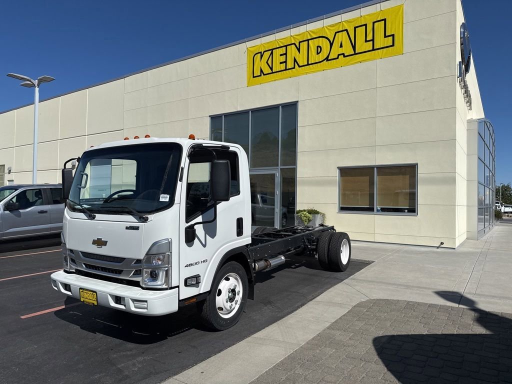 New 2025 Chevrolet Low Cab Forward RWD image 2