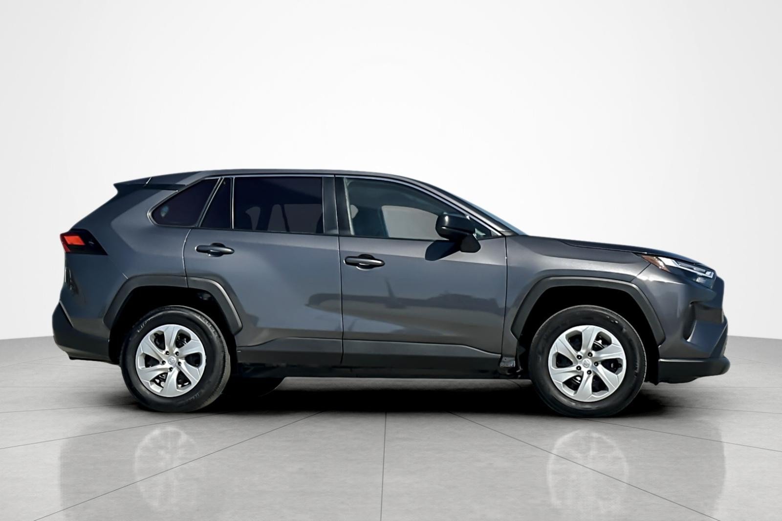 Certified 2025 Toyota RAV4 LE AWD/4WD image 6