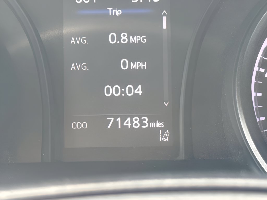 Used 2021 Toyota Camry SE FWD image 21