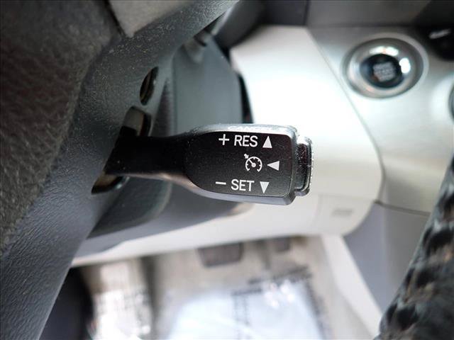 Used 2011 Toyota RAV4 Limited w/ Limited Extra Value Pkg AWD/4WD image 17