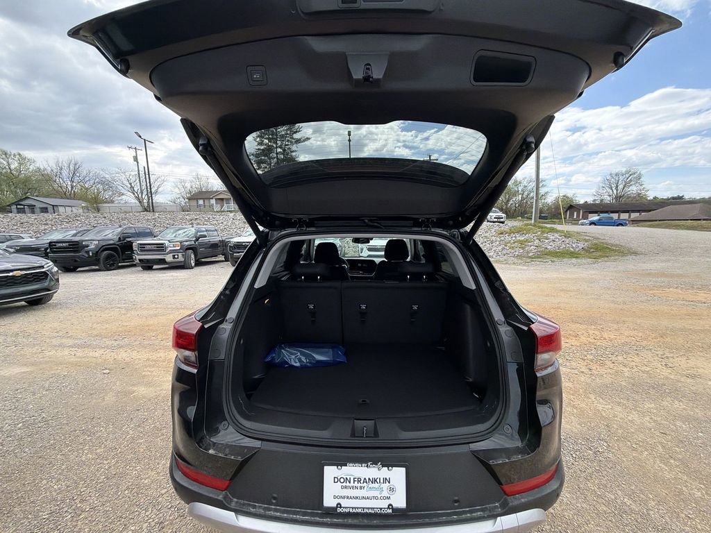 New 2026 Chevrolet TrailBlazer LT w/ Convenience Package image 24