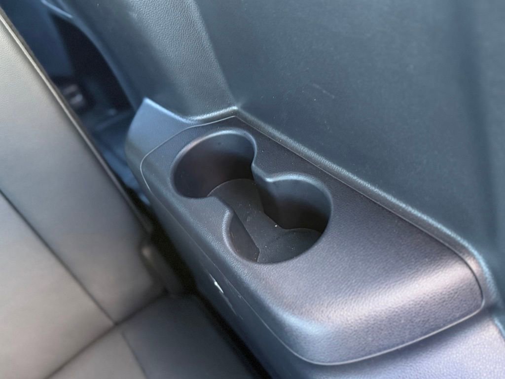 Used 2024 Toyota Highlander XLE image 8