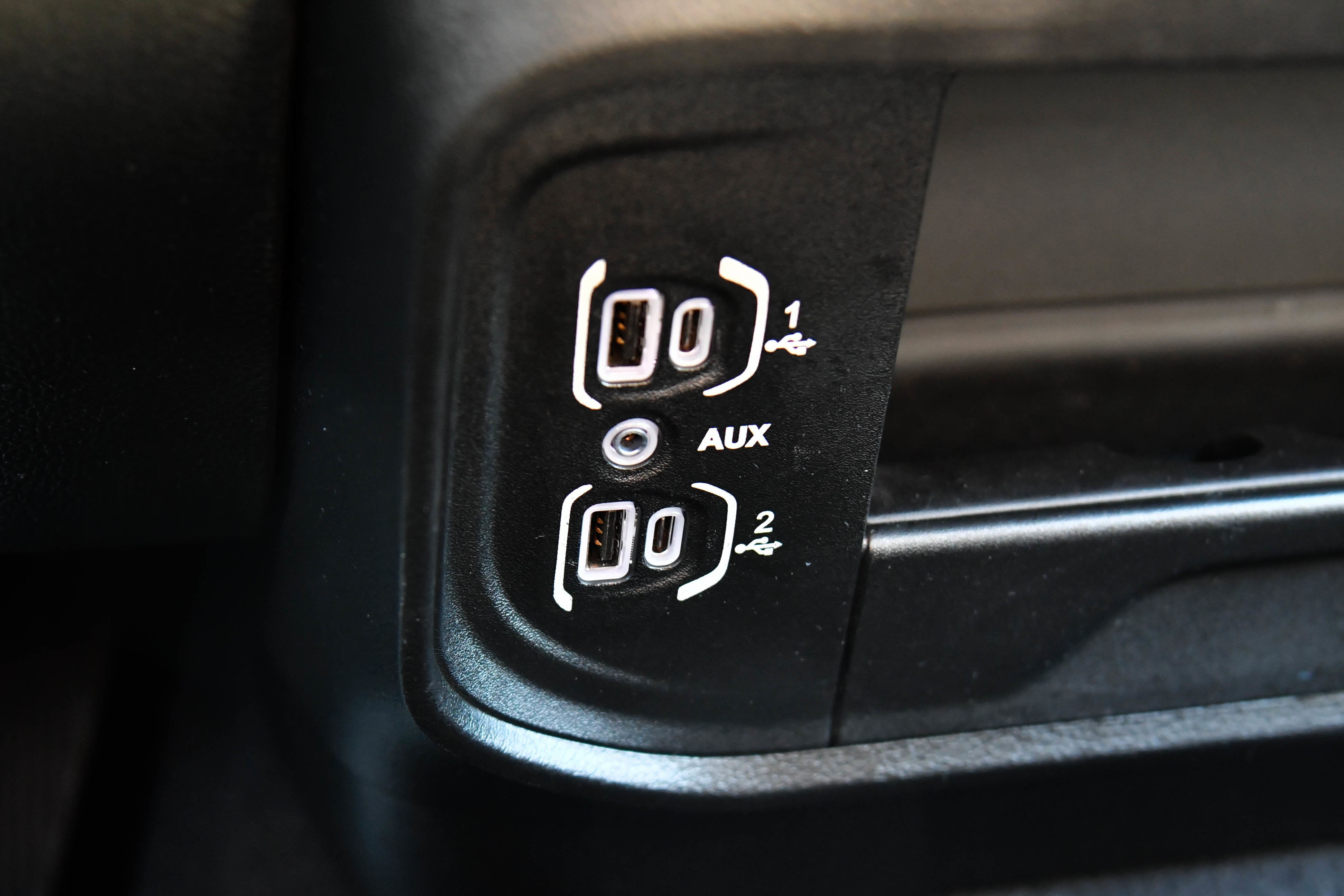 Used 2025 RAM 2500 Big Horn image 29