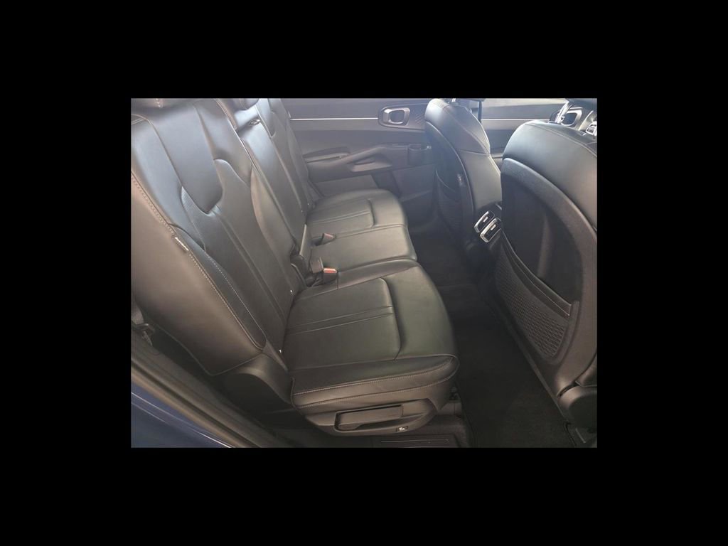 Used 2024 Kia Sorento S w/ Panoramic Sunroof Package AWD/4WD image 19